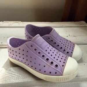 Lilac and Red natives (2 pairs)